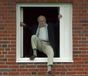 The 100 Year-Old Man who Climbed Out the Window and Disappeared 